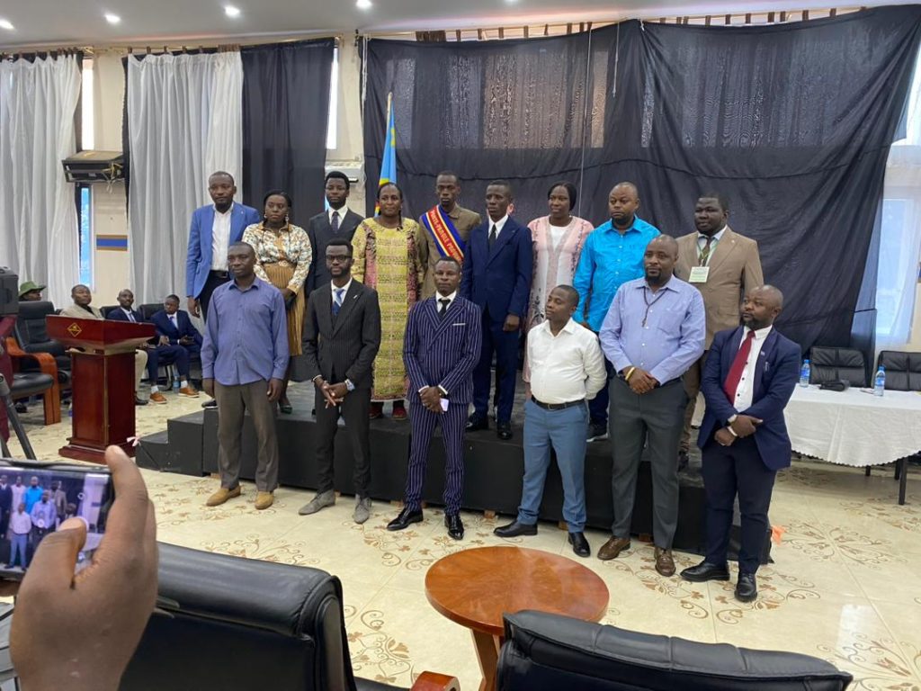 Sud-Kivu Investiture du nouveau Porte-Parole Provincial des étudiants et de son comité