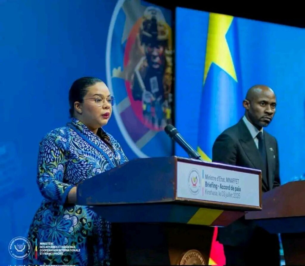 la ministre congolaise des Affaires étrangères de la RDC , Thérèse Kaikwamba