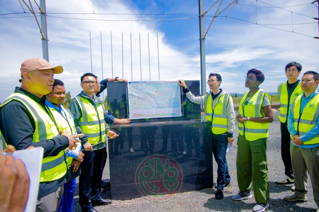 Identification de chemin de fer Uvinza–Musongati