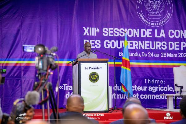 La République à genoux : entre vénération servile et infantilisation des Gouverneurs (Editorial) La 13ᵉ session de la Conférence des gouverneurs