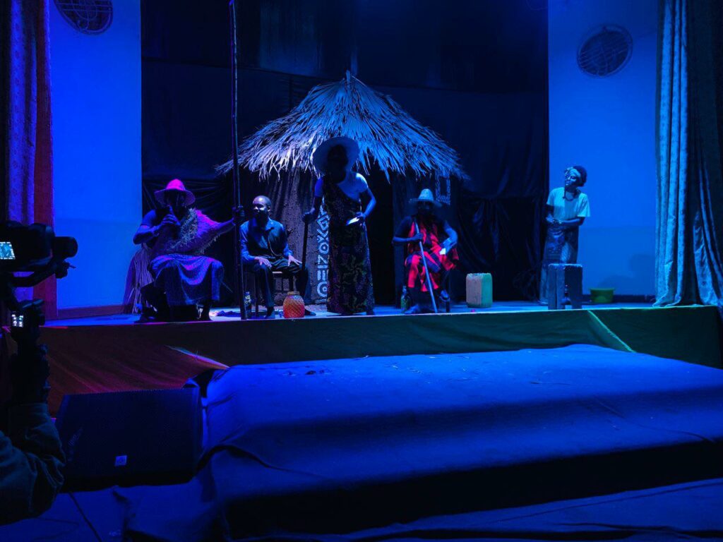 théâtrale MonArtral,