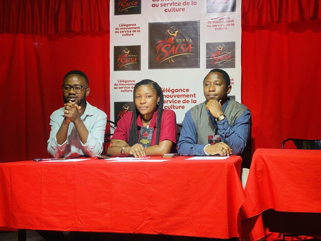 Le club de danse « Bueno Salsa