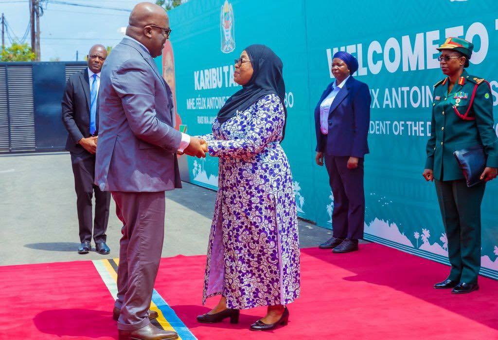 RDC–Tanzanie : Félix Tshisekedi en visite de travail à Zanzibar pour renforcer la coopération bilatérale Tshisekedi et Samia Suluhu