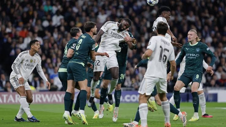 Ligue des champions : le Real Madrid et Manchester City réussissent leur entrée Real Madrid et Manchester City