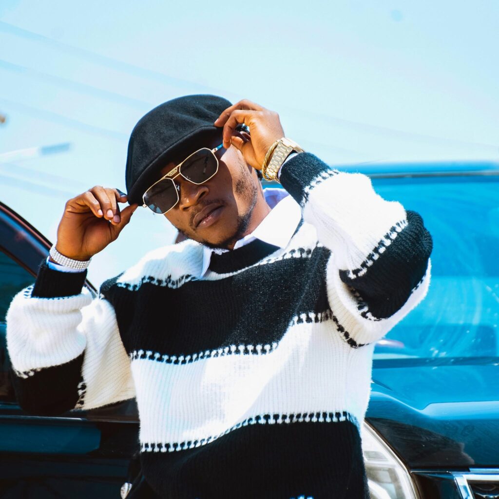 Kalemie : l’artiste Amido Amadarp annonce la sortie de « Amani », une chanson en faveur de la paix Amido Amadarp